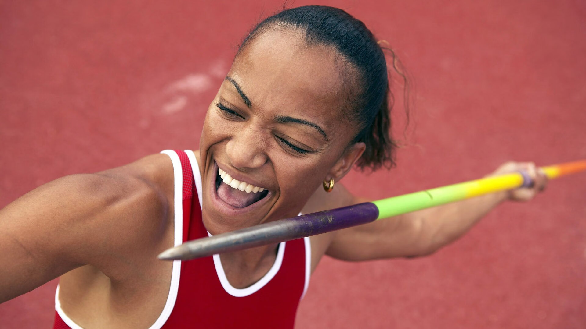 F1赛车赛场焦点！中国队对阵瑞士队，超级对决，球迷热情点燃赛场
